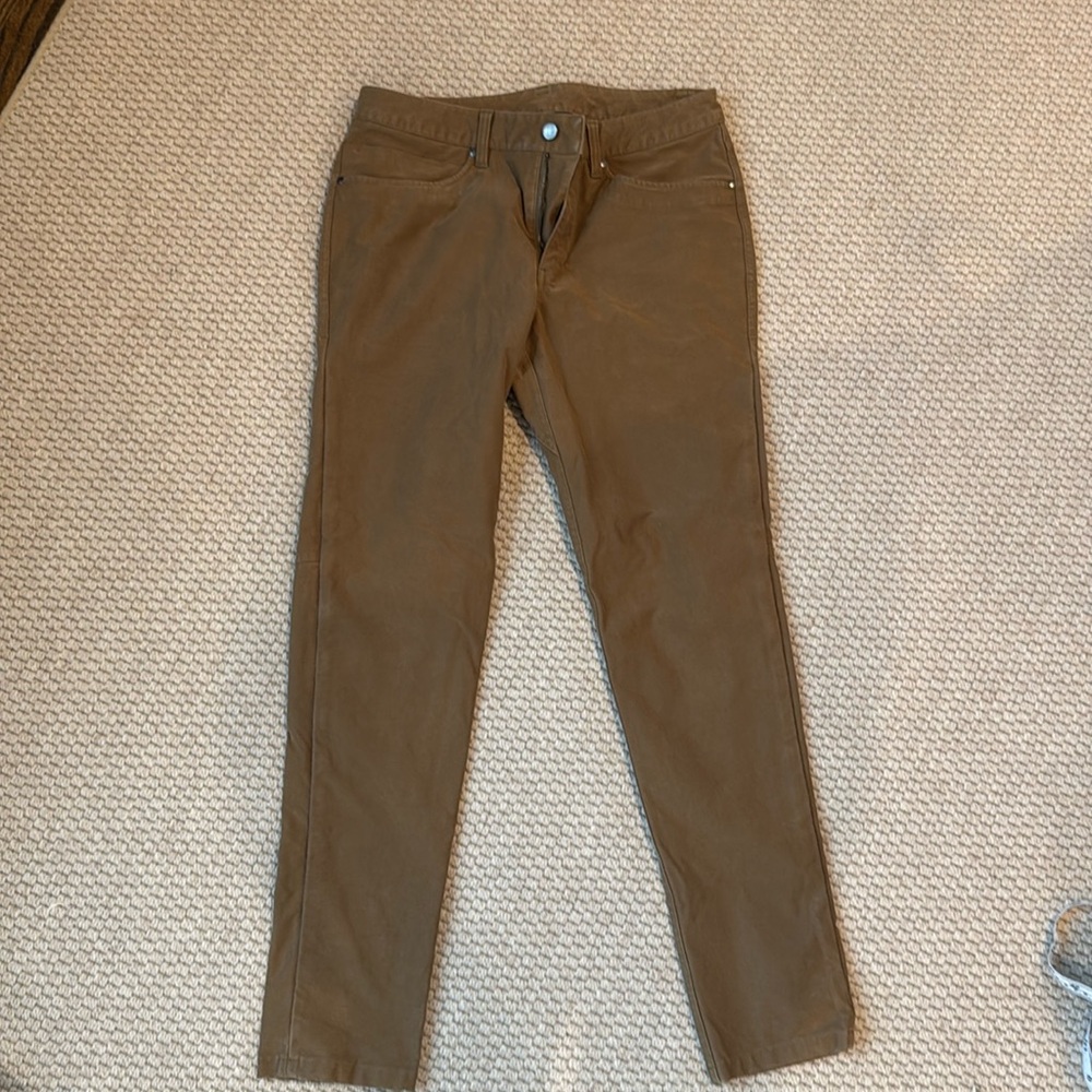 Lululemon canvas 5 pocket jeans. Gently used.